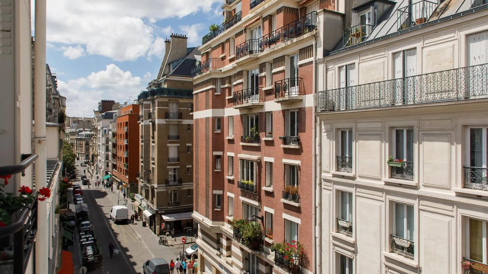 Pleasant 1bd Duplex For 4 Batignolles Apartment *