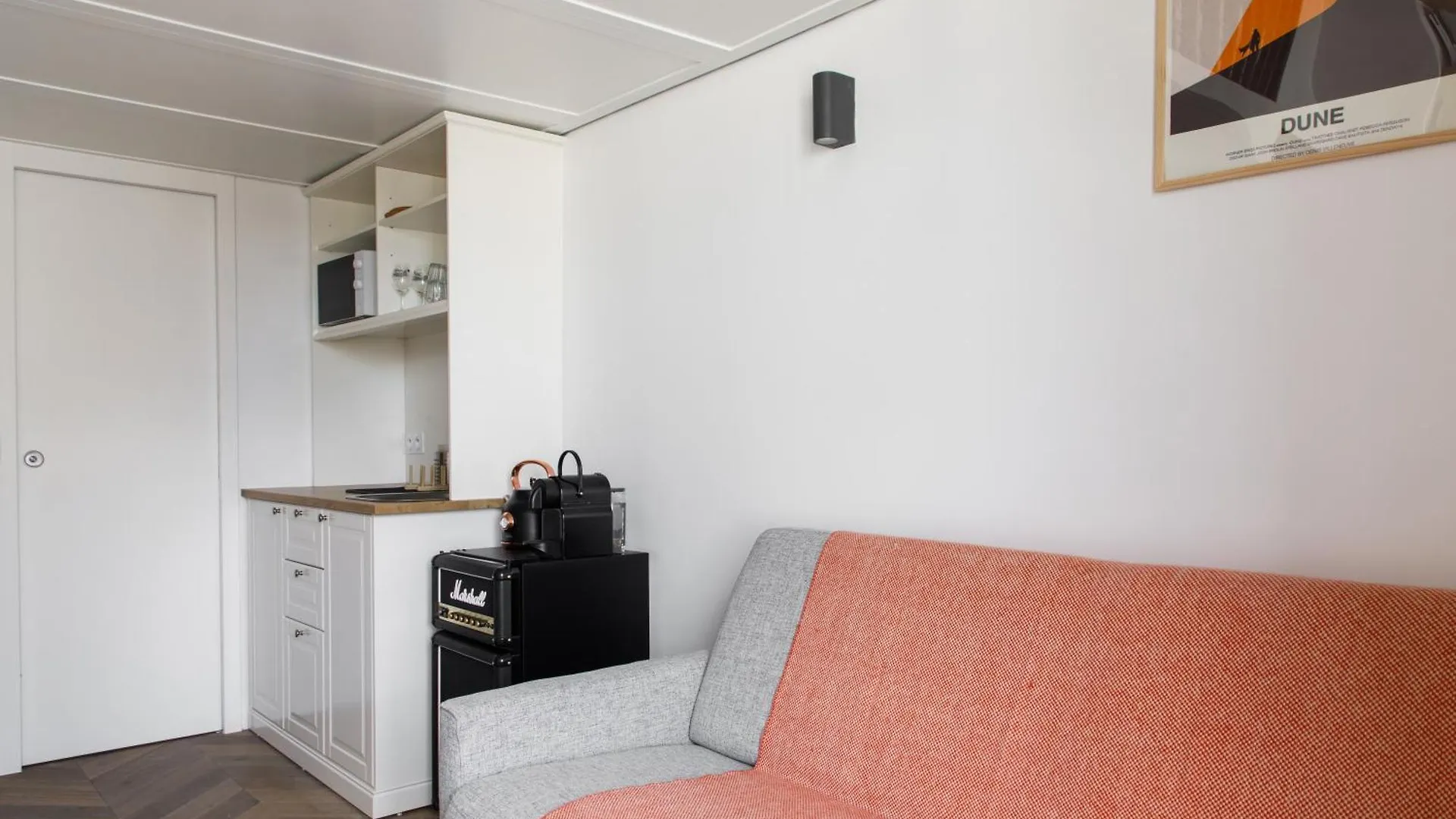 Apartment Pleasant 1bd Duplex For 4 Batignolles *